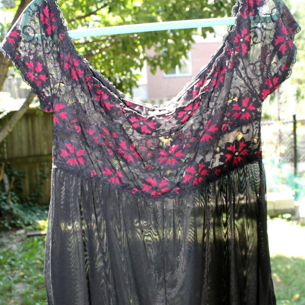 Seethrow top